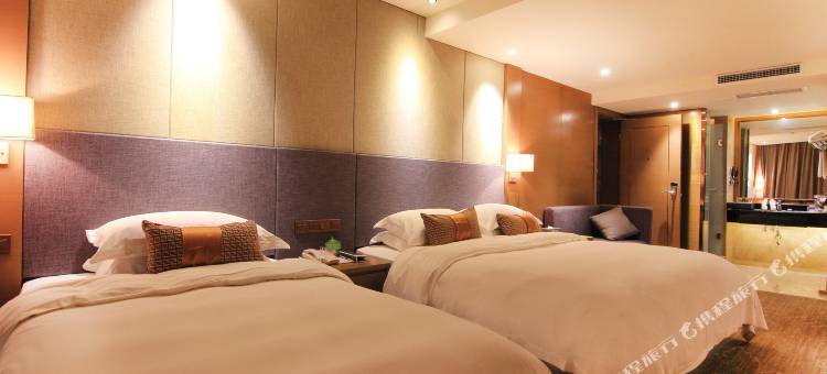 南江世纪朝阳大饭店(光雾山广场店)图片