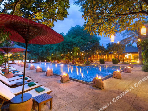 泰拉巴之门酒店