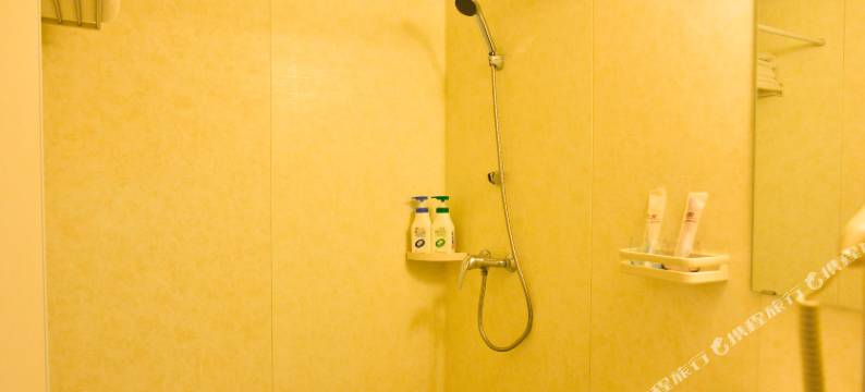 栾川人和精品酒店(老君山凤凰天街店)图片