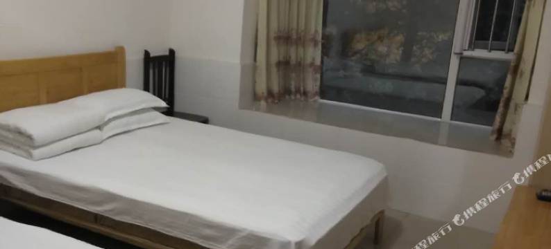 小时代民宿(上锦南府医院店)图片