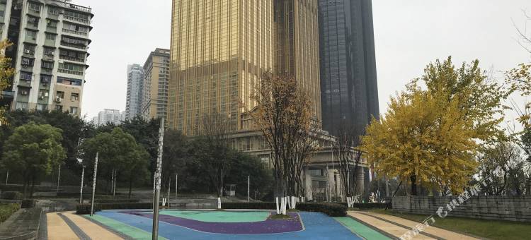 泉城广场芙蓉街服装设计师的家公寓(无影山中路分店)图片