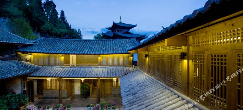 花自在•雪山逸享•空中花园360°高空度假别院(丽江古城四方街店)图片