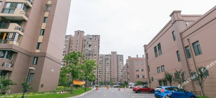 米奇妙妙屋精品公寓(上海妙川路店)图片