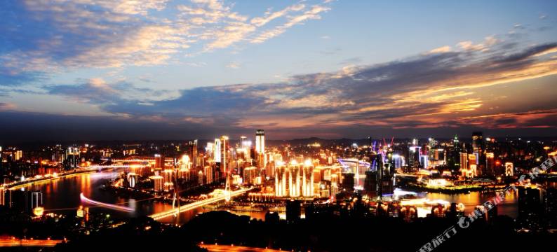 重庆U-HOUSE 北欧江景House酒店式公寓(五四路店)图片