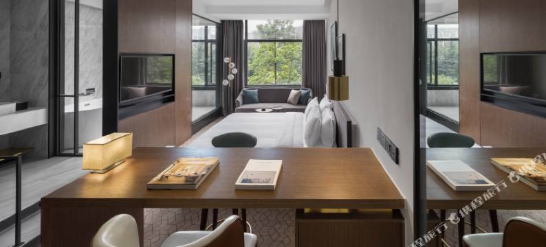 SFEEL设计师酒店(成都紫荆神仙树玉林店)图片