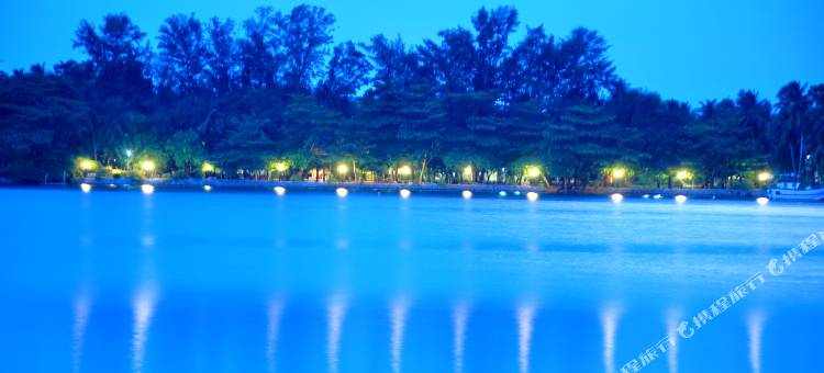 河滨度假村(Riviera Resort)图片
