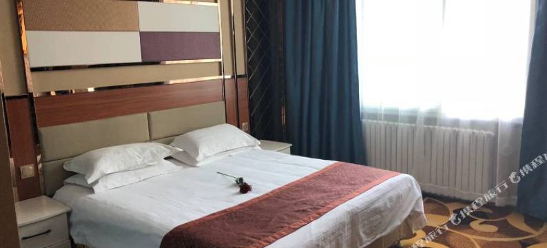 乌鲁木齐富森e嘉商务酒店(乌鲁木齐和平都会人民电影院店)图片