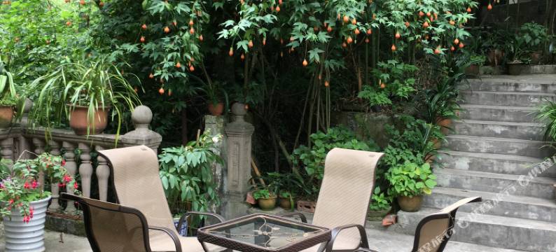 峨眉山伏虎山庄图片