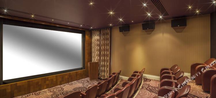 罗斯特里盯酒店(The Roseate Reading)图片