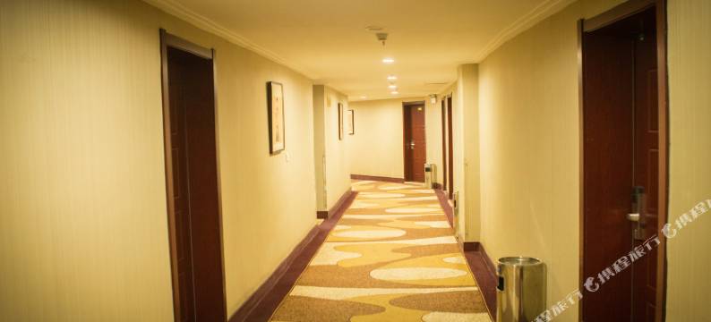 豪斯菲尔酒店(商丘高铁火车站店)图片