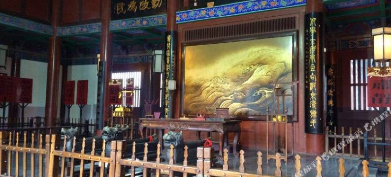 开封河畔15号酒店(清明上河园河南大学金明校区店)图片