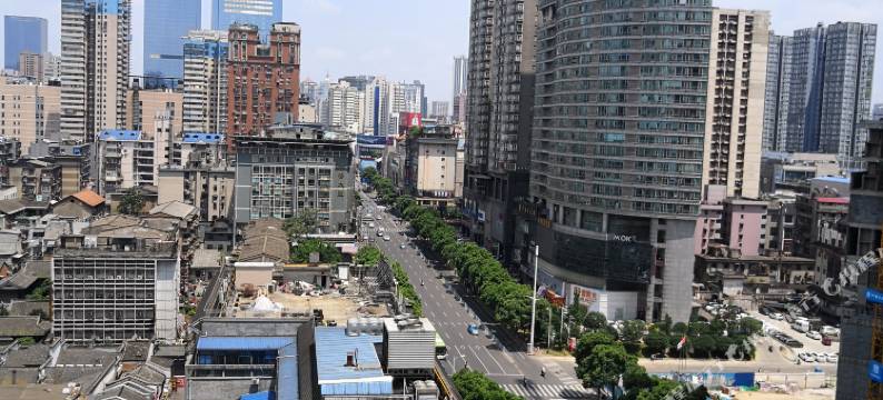 小宇宙民宿(长沙坡子街店)图片