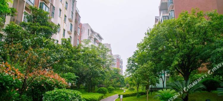 桂林山水间的家公寓(平桂西路分店)图片