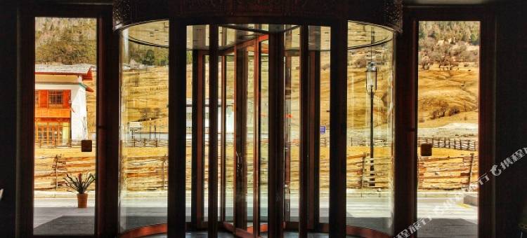 林芝喜路酒店图片