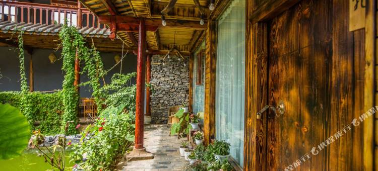 普者黑彝牛客栈图片