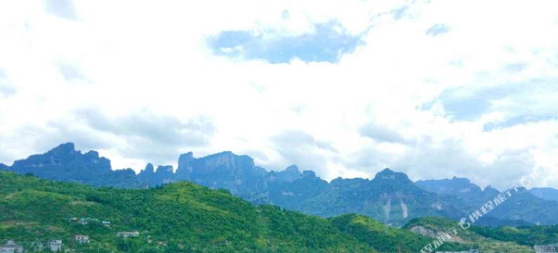 张家界凯成酒店(天门山索道站店)图片