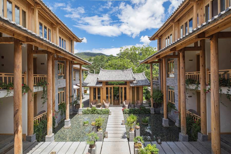 麗江阿若康巴·慶雲莊園(束河古鎮店)