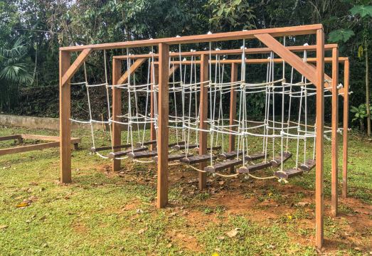 Summit Rainforest & Golf Resort Hotel Overview