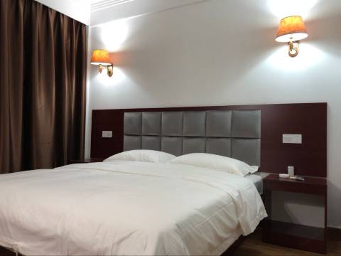 武汉天伦假日宾馆(盘龙城佳海工业园店)