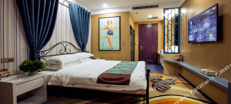 济源百合主题时尚酒店图片