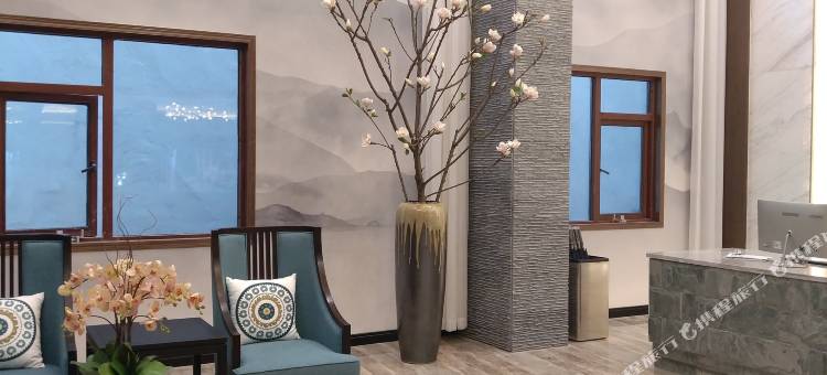 洛阳香山乐居酒店(洛邑古城天堂明堂店)图片