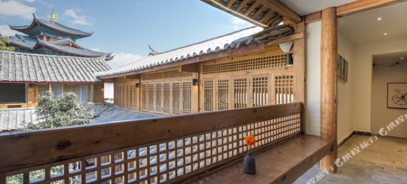 花自在•雪山逸享•空中花园360°高空度假别院(丽江古城四方街店)图片