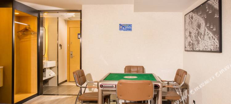 兰欧酒店(贵阳小河万科地铁站店)图片