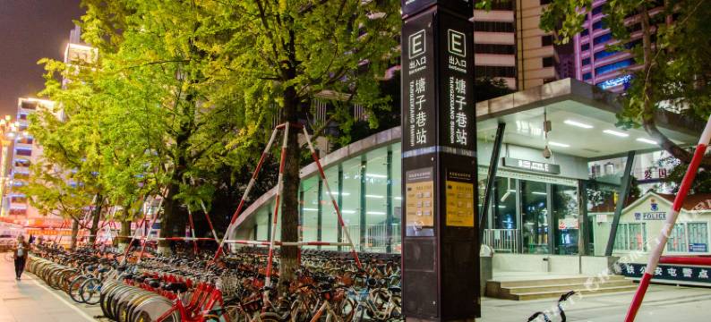昆明哈特达阵广场酒店(昆明塘子巷地铁站店)图片