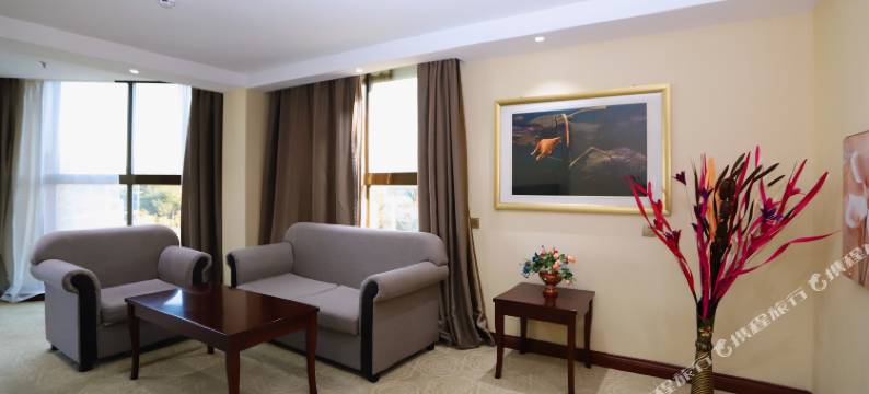 金百合假日酒店(荣成樱花湖店)图片