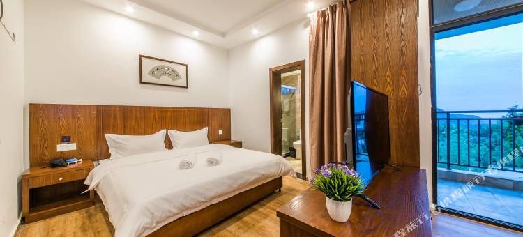 乐山峨眉半山合圣别院图片