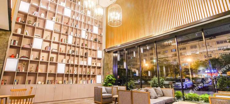 阳江宜家紫荆花酒店(新达城店)图片