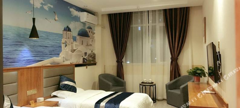 陇顺源假日酒店(中川机场彩虹城店)图片