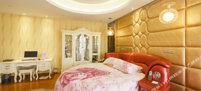 翰林名舍主题酒店(杭州人民广场地铁站店)图片