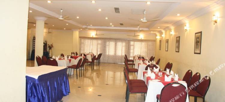 帕拉恩普尔宫饭店(Palanpur Palace)图片