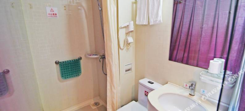 青岛亚地利精品酒店图片