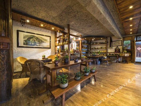 石林彝米水乡客栈