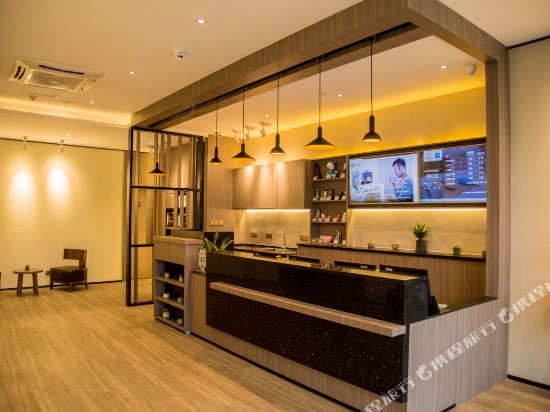 睿柏云酒店合肥信地城市广场店