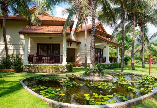 Golden Coast Resort & Spa Hotel Overview