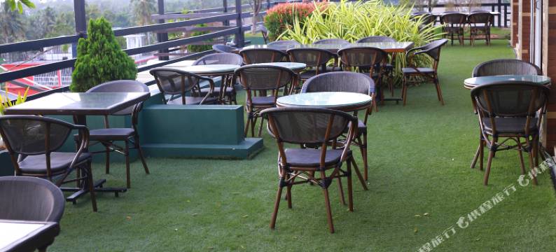 萨莎中转酒店(Sasha Transit Hotel)图片