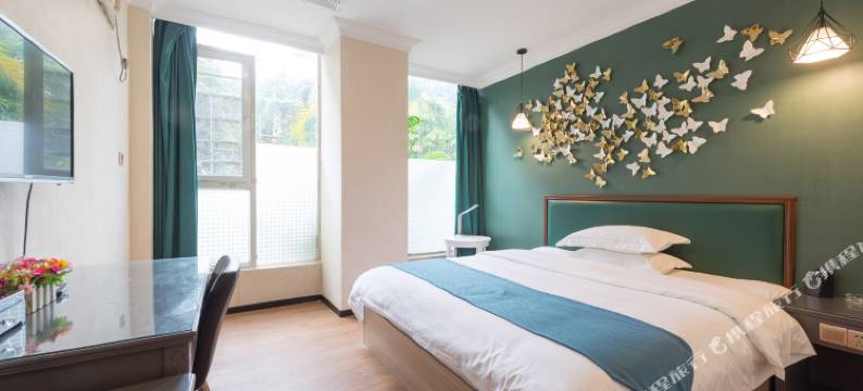 广州汇银时尚酒店(琶洲会展磨碟沙地铁站店)图片