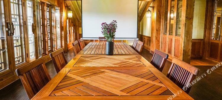 丽江松赞林卡酒店图片