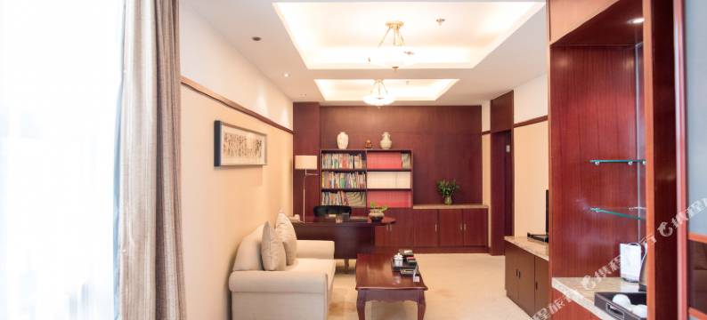 南京中琅假日酒店图片