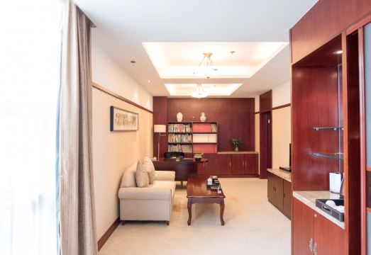 Zhonglang Holiday Hotel Hotel Overview