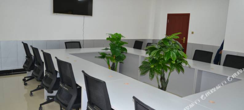 改则盛捷大酒店图片