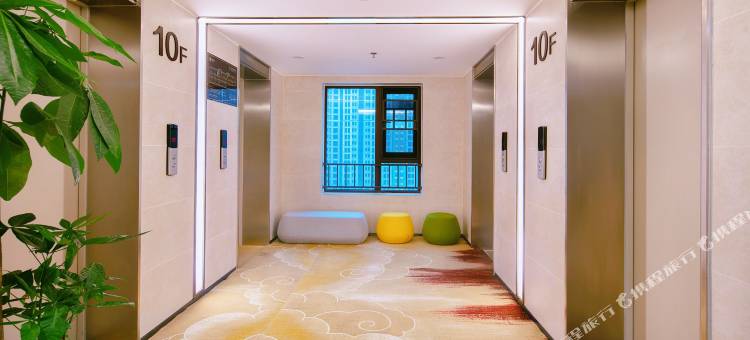 偶宿酒店(郑州高铁东站万科誉店)图片