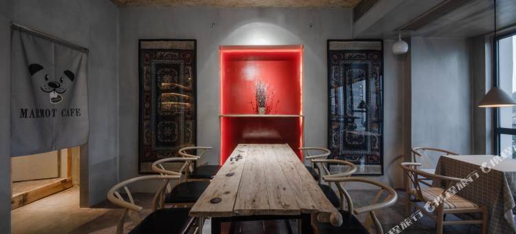 泥曲酒店(遂宁万达广场政务服务中心店)图片