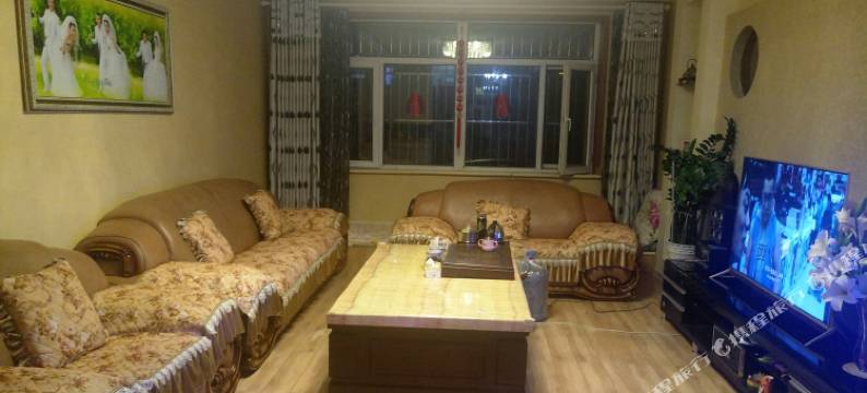 阿拉善漠雪公寓图片