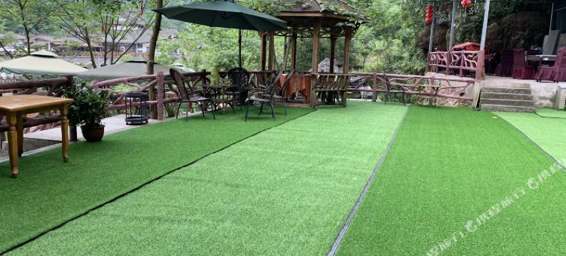 青城山大哥楠林园图片