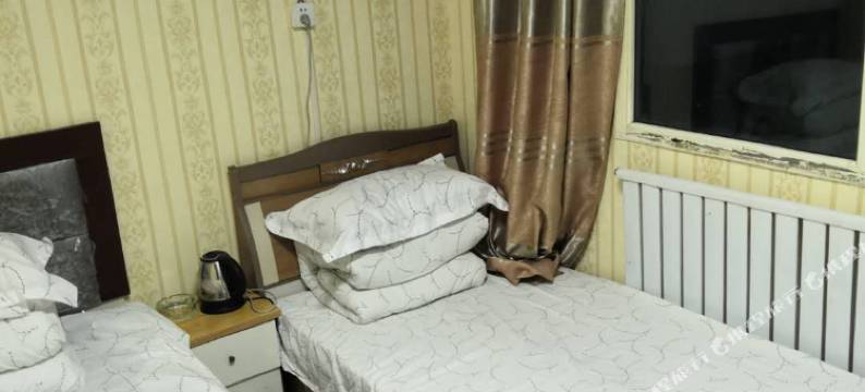 西宁鹤鹏日租房图片