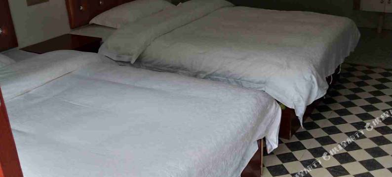 水云轩酒店(神农架坪阡古镇店)图片